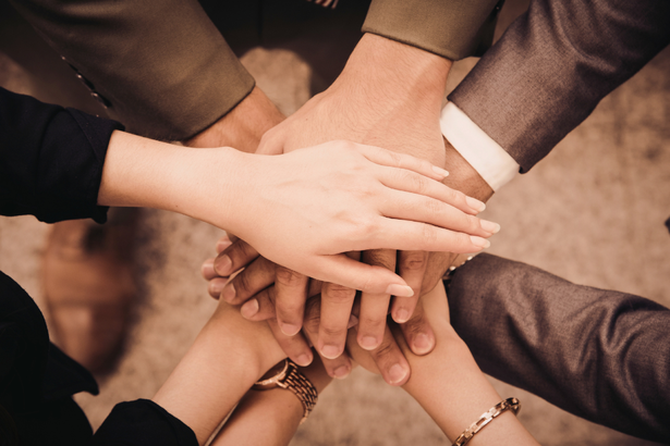 Riunione tra rappresentanti di cooperative, associazioni e parrocchie